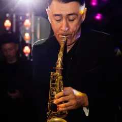 Саксофонист Андрей Кириченко