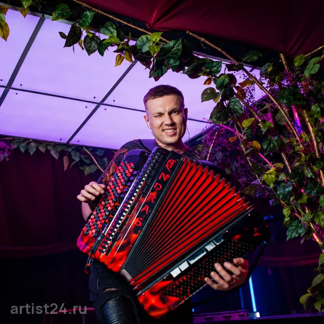 Дуэт Andras Accordion — музыкант