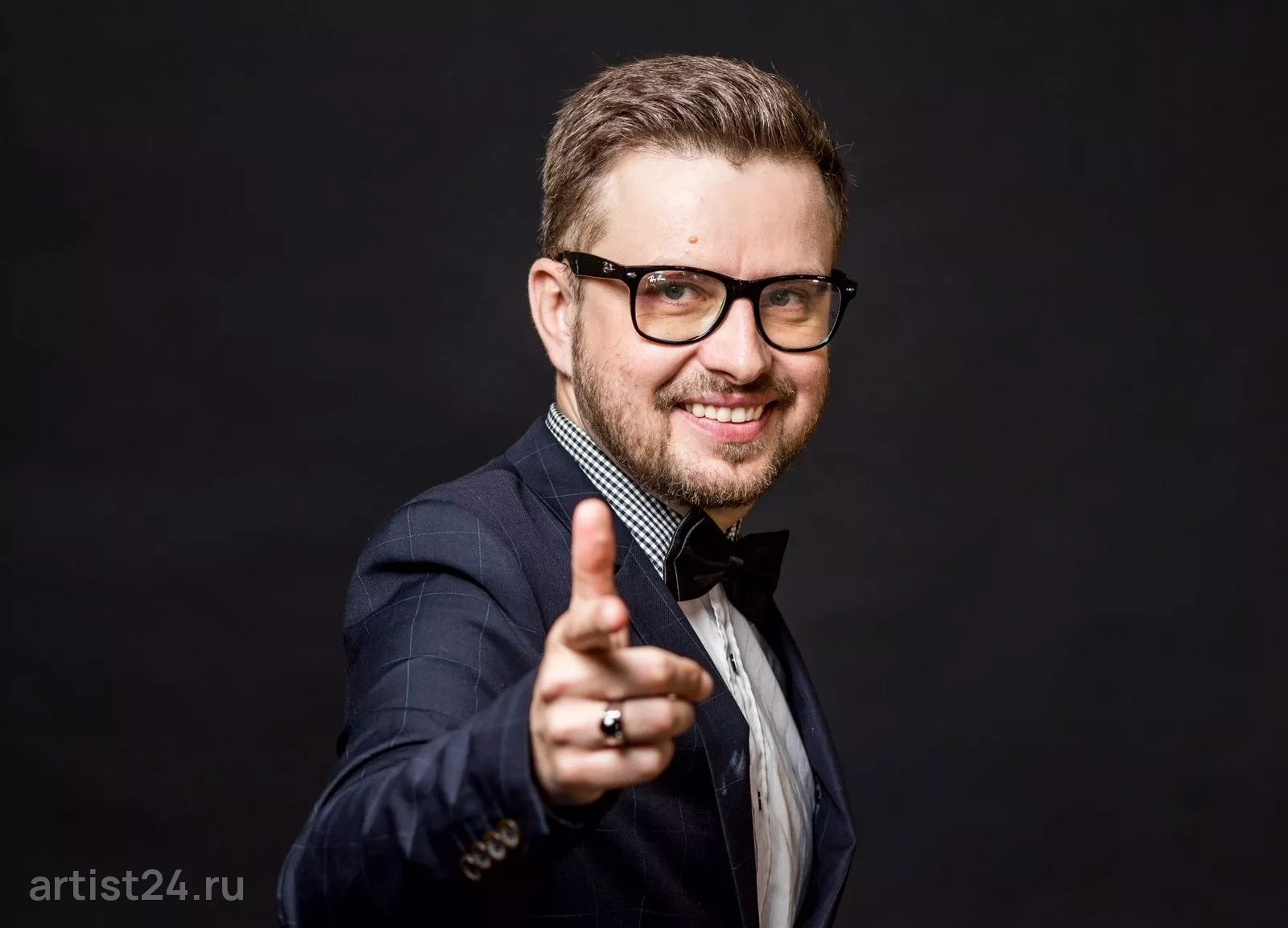 Ведущий Илья Радецкий — ведущий