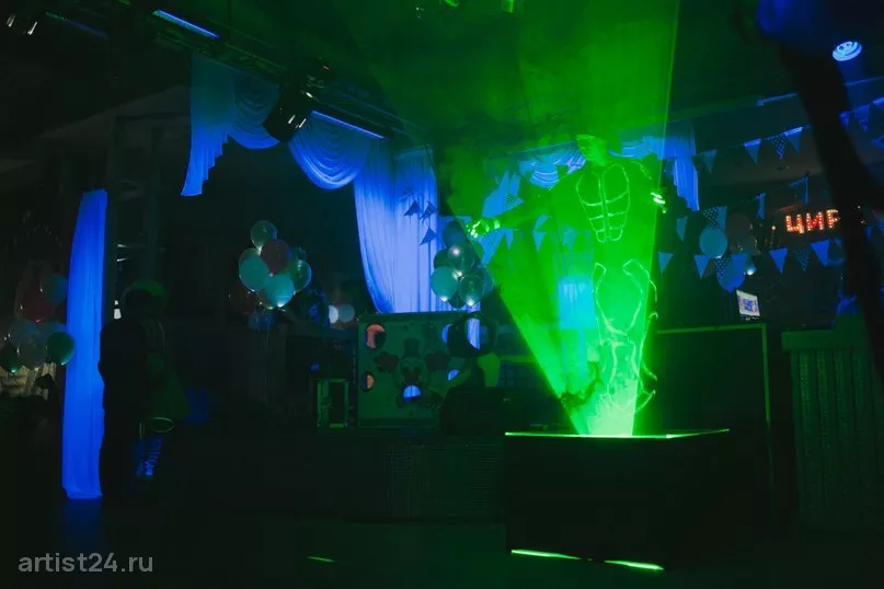 Laser Man Show — световое шоу