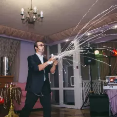Иллюзионист Евгений Спирин