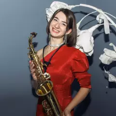 Саксофонистка Алиса Объезчикова