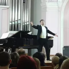 Вокалист Евгений Штейнмиллер