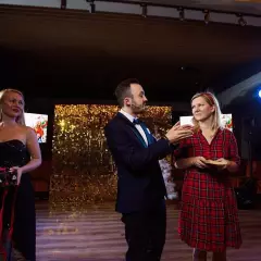 Иллюзионист Олег Зубков