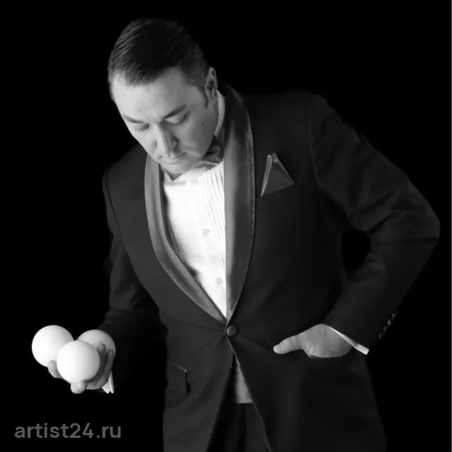 Жонглёр Владислав Бондаренко (Vlad Bond) — цирковой артист, фото 3
