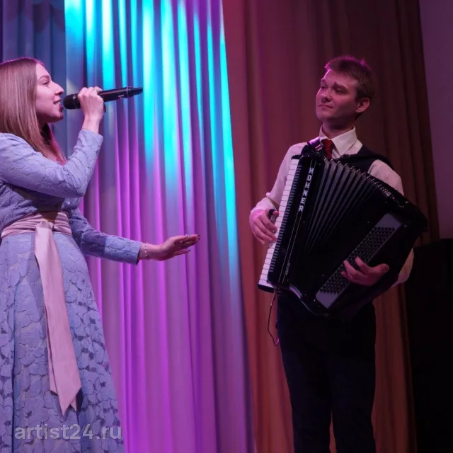 Дуэт Ритм — вокалист