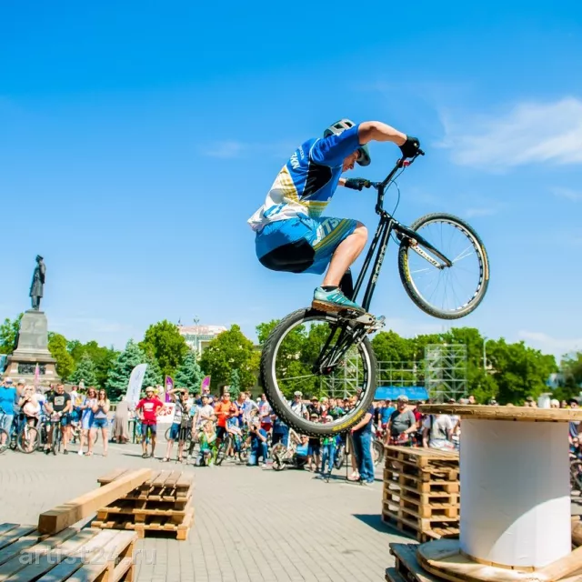 Велошоу TRIALXSHOW — цирковой артист, фото 2