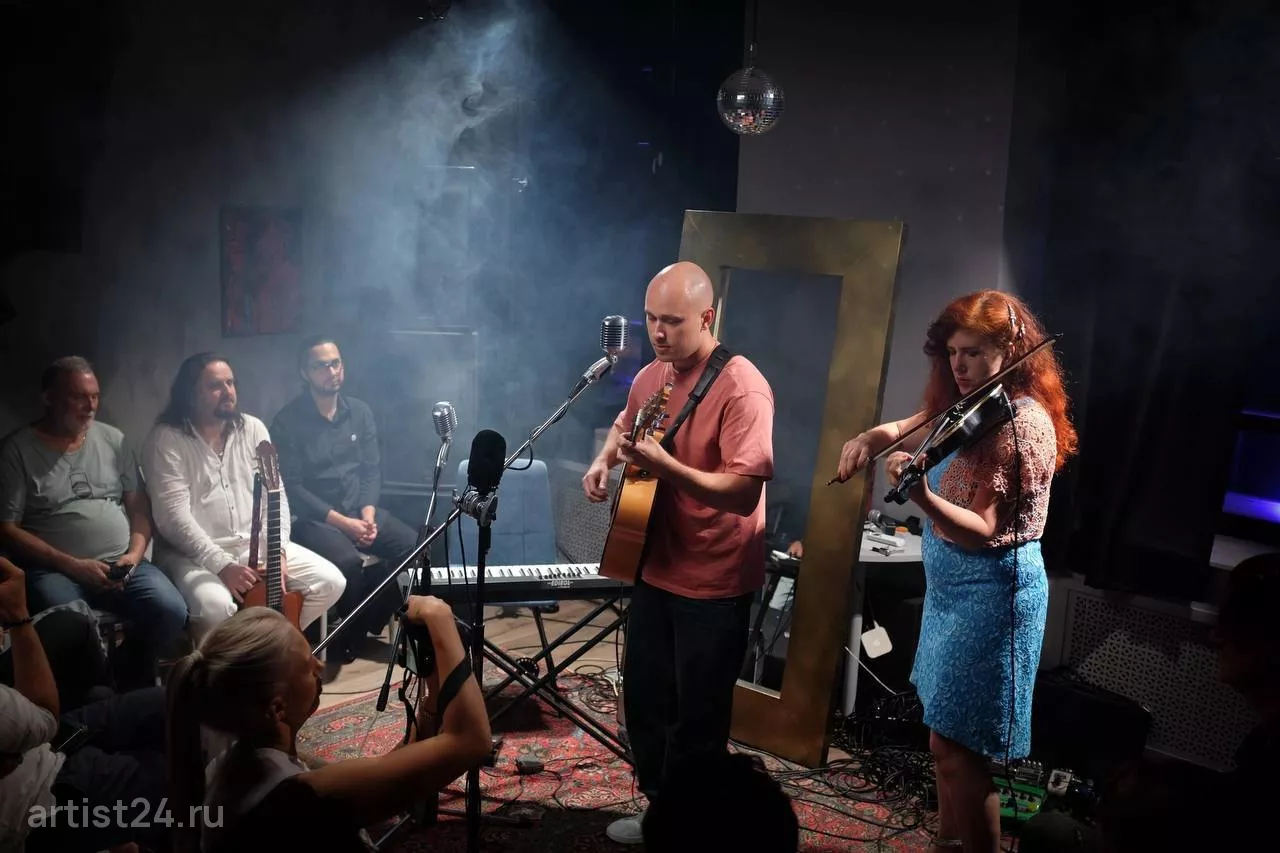 Дуэт «MaxXenia» — музыкант