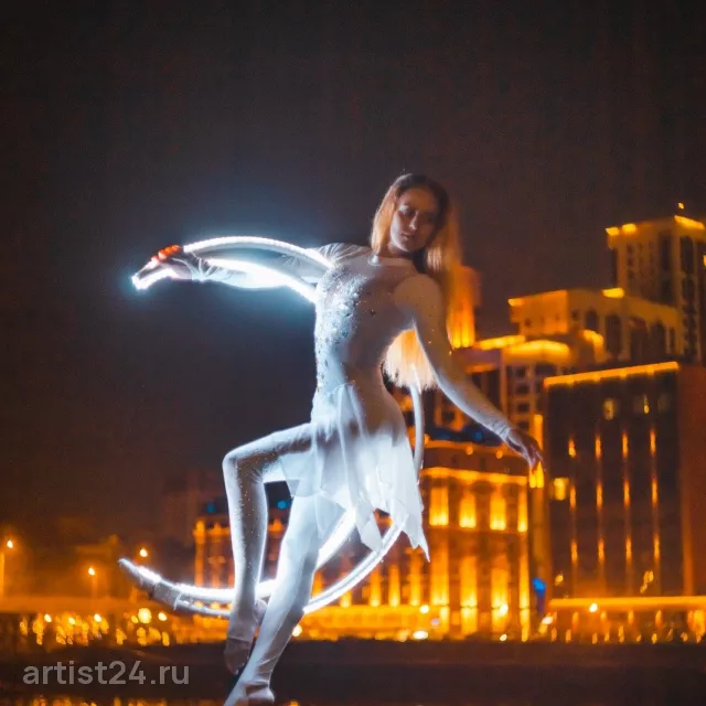 Воздушное шоу ms.Twinkle — цирковой артист, фото 4