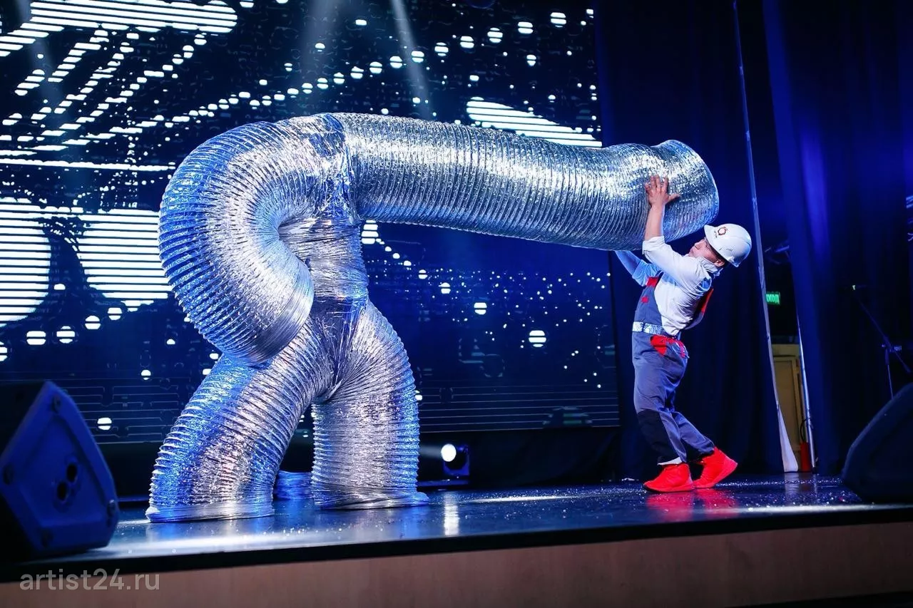 Шоу Человек-пружина Silvershow — шоу-программа