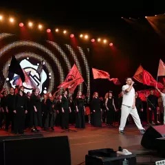 Шоу-хор «На бис!»