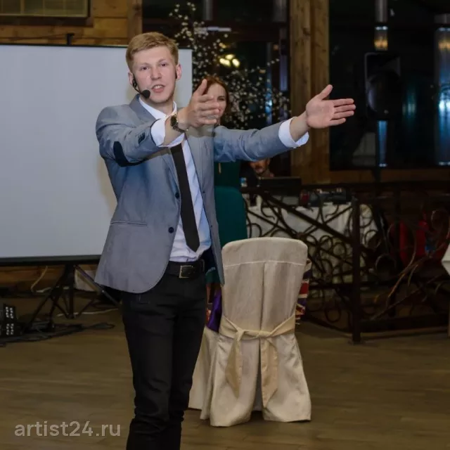 Фокусник Игорь Драгунович — фокусник