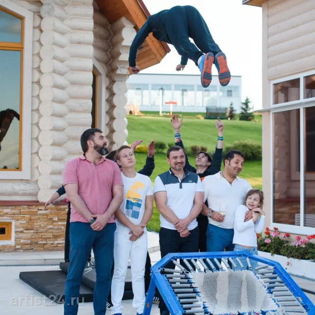 Акробатическое паркур-шоу Big Bang Show — цирковой артист, фото 5