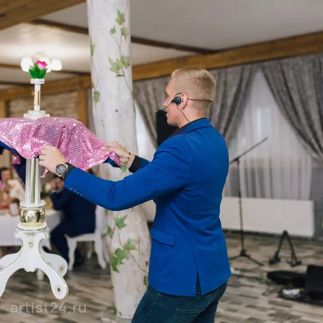 Фокусник Дмитрий Сладков — фокусник