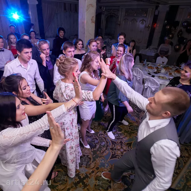 Ведущий Глеб Кабаков — ведущий, фото 5