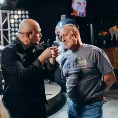 Иллюзионист Сергей Салтымаков