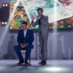 Ведущий Ерема Акмолдаев