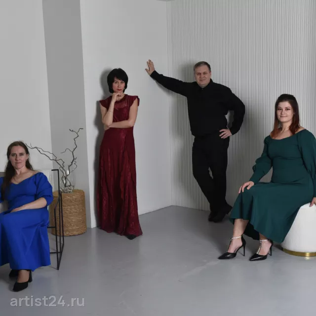 Струнный квартет Quatro Music — скрипач, фото 2