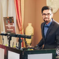 Диджей Дмитрий Мазманян