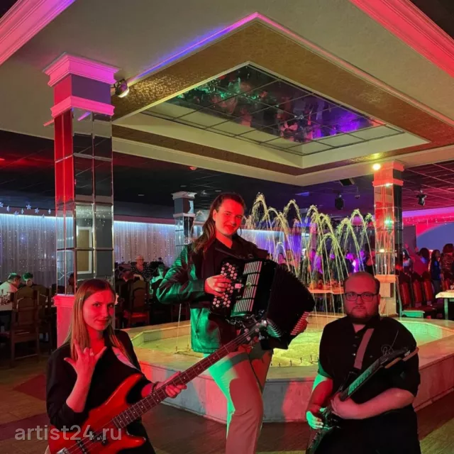 Баянистка Анастасия Клюге — музыкант, фото 2