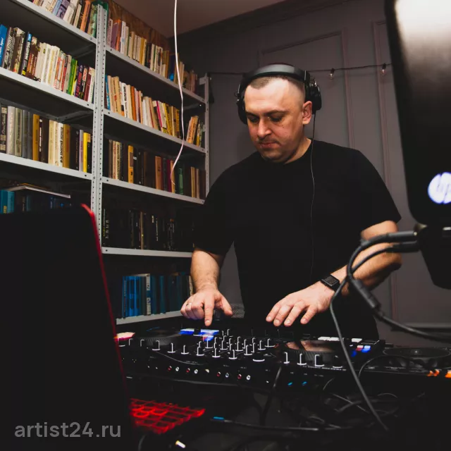 Диджей Александр Жаворонкин (DJSD) — диджей