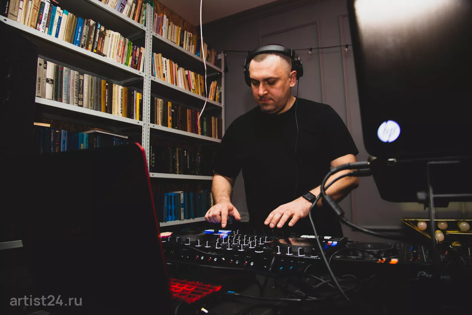 Диджей Александр Жаворонкин (DJSD) — диджей