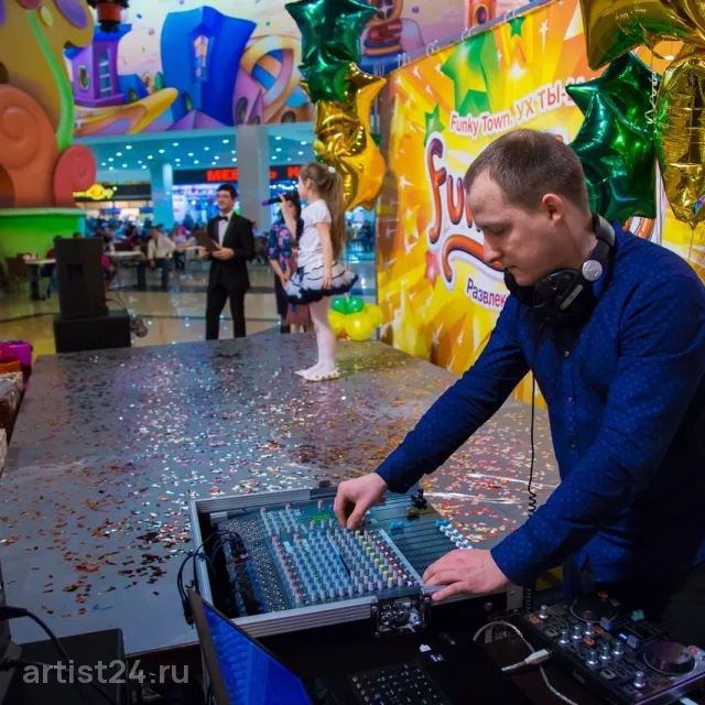 Диджей Алексей Попов (DJ PopoV) — диджей, фото 2