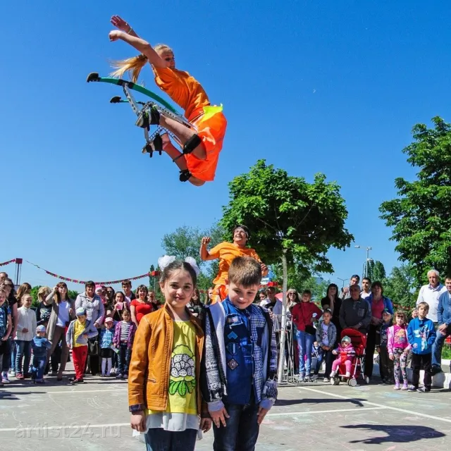 Шоу на джамперах Nitro Jump — цирковой артист, фото 6