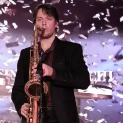 Саксофонист Александр Рыбальский