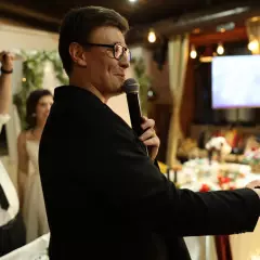 Ведущий Станислав Егоров
