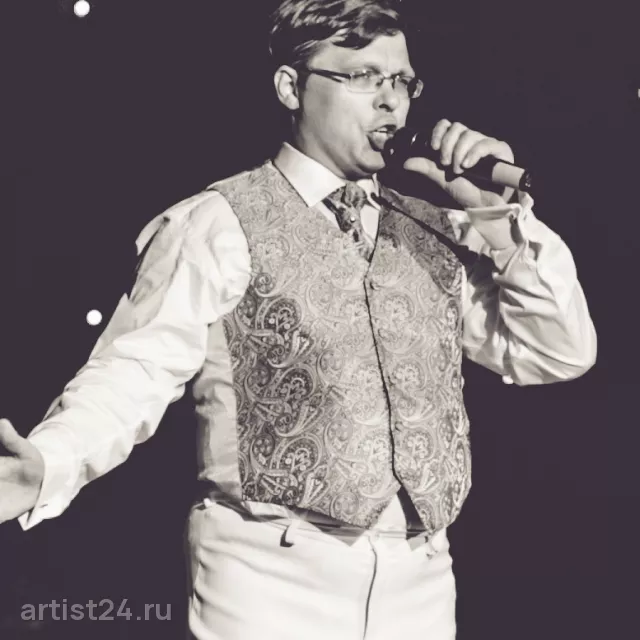 Вокалист Сергей Дьячков — вокалист
