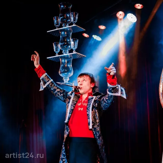 Цирковое шоу Tortuga Show — цирковой артист, фото 6