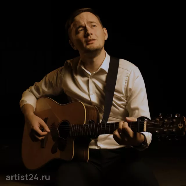 Ведущий Леонид Абдрахманов — ведущий