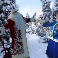Дед Мороз и Снегурочка (Кострома)