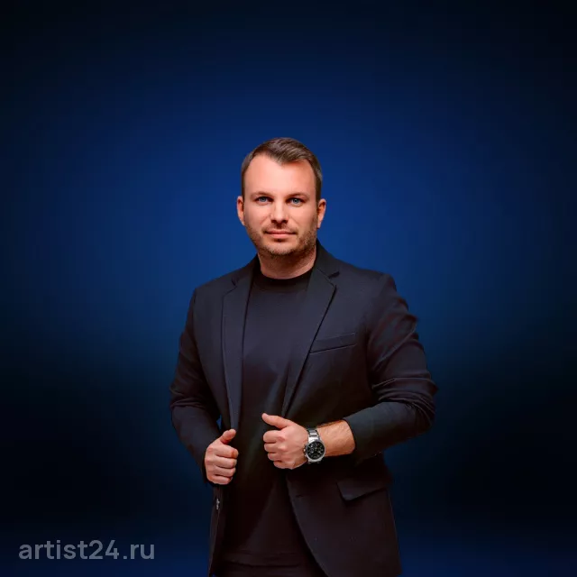 Vadim Adamov — диджей