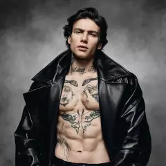 XOLIDAYBOY
