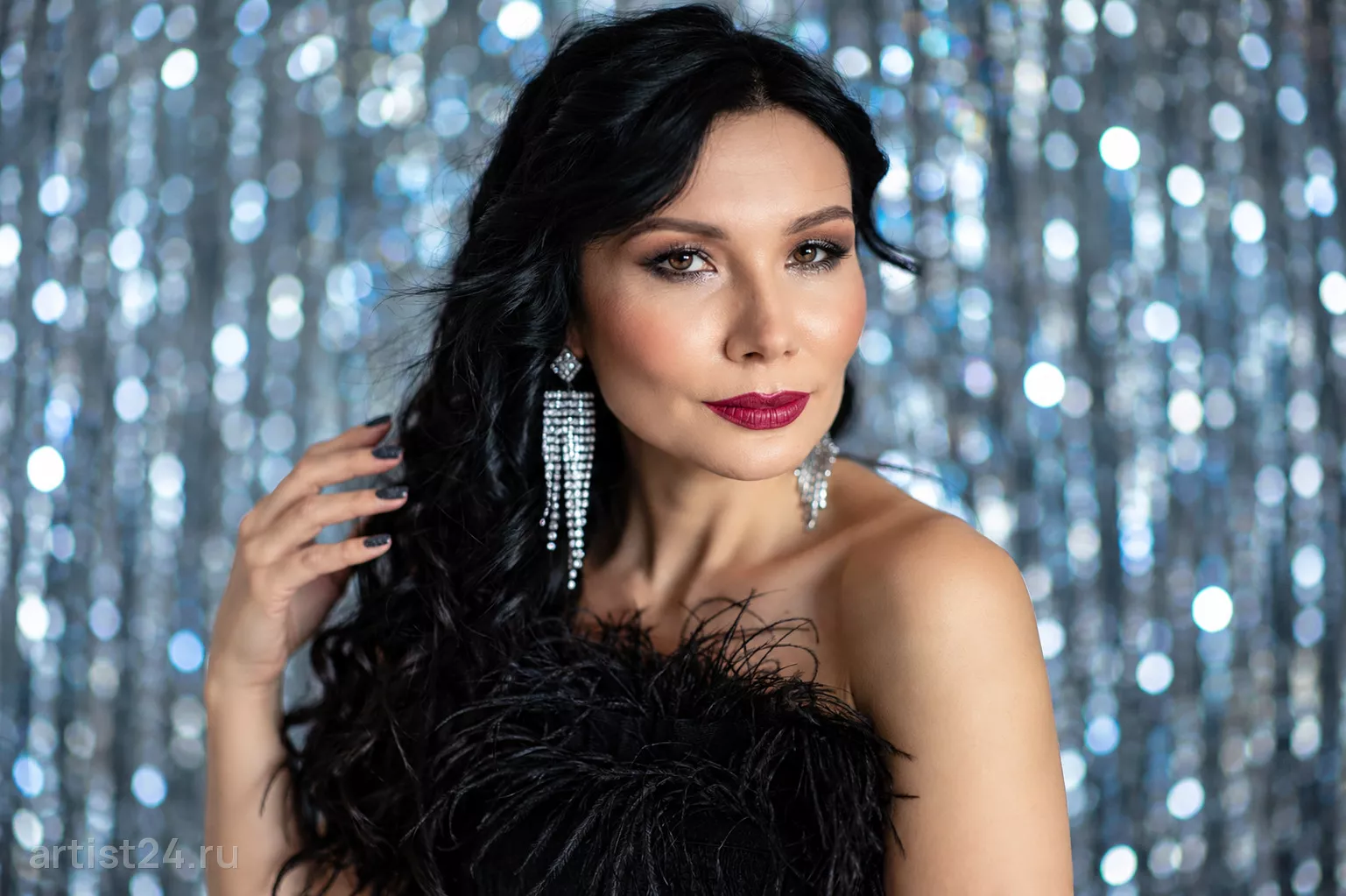 Певица Алина Владимирова — вокалист