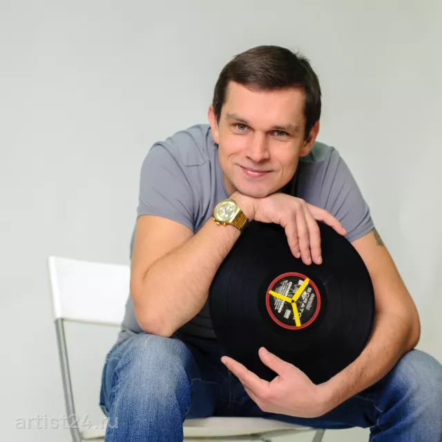 Диджей Андрей Санин — шоу-программа