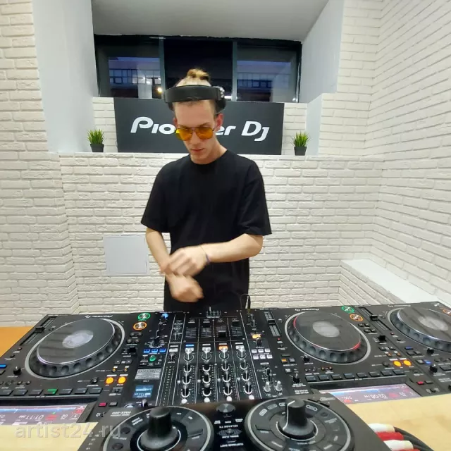 Диджей Савелий Зуев (Dj Prometey) — шоу-программа, фото 8