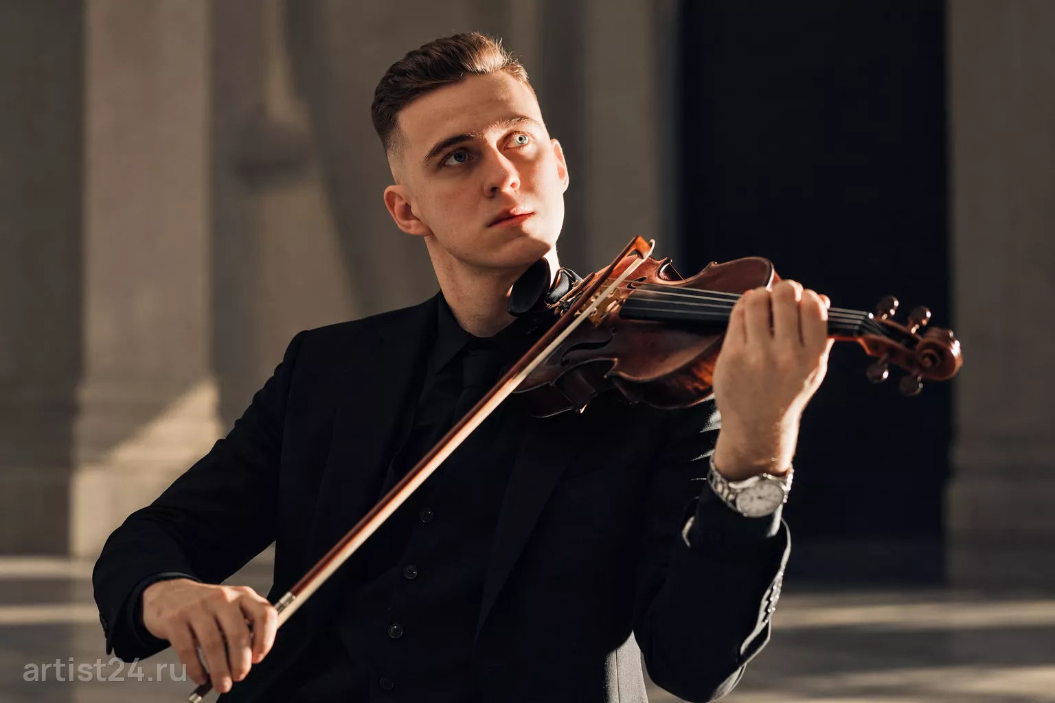 Скрипач Глеб Горбатовский — скрипач