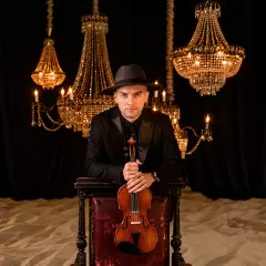 Скрипач Георгий Ефремов