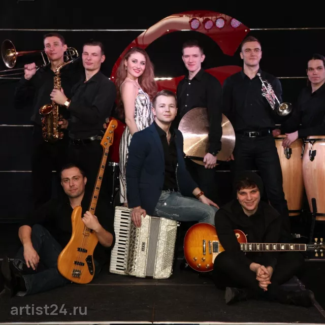 Кавер-группа Martinos Cover Band — кавер-группа, фото 2