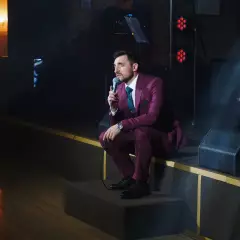 Певец Алексей Лосихин