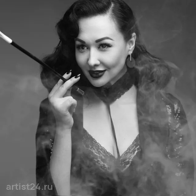 Вокалистка Ольга Пацукова (Хельга) — вокалист, фото 5