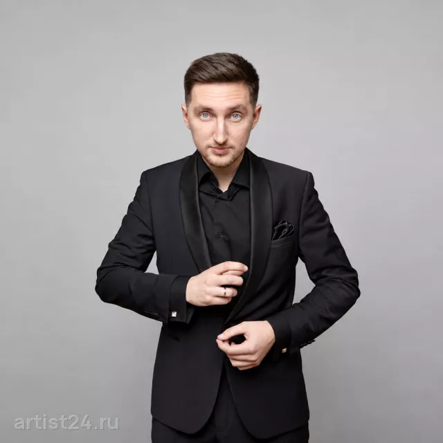 Ведущий Даниил Брант — ведущий
