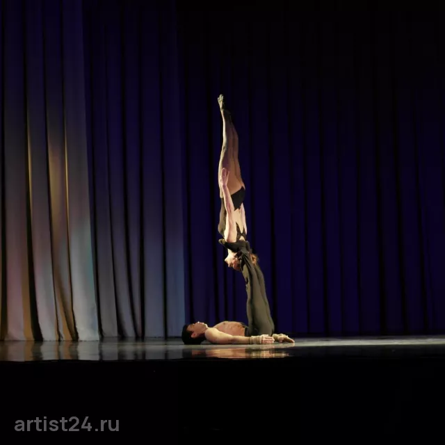 Акробатический дуэт Duo Grace — цирковой артист, фото 3