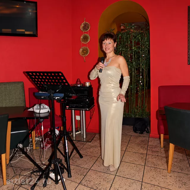 Певица Алёна Сысоева — вокалист, фото 5