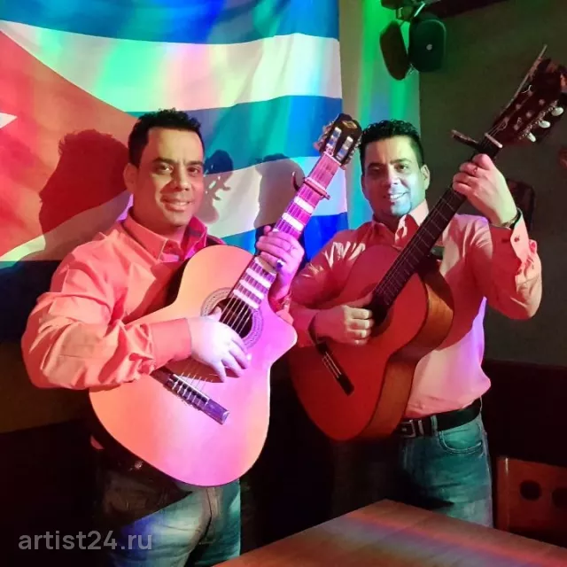 Кубинский дуэт «Duo Hermanos» — музыкант, фото 4