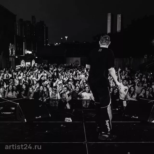 Канги — звезда эстрады, фото 3