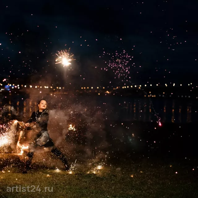 Огненное шоу «Жизнь без страха» — световое шоу, фото 7